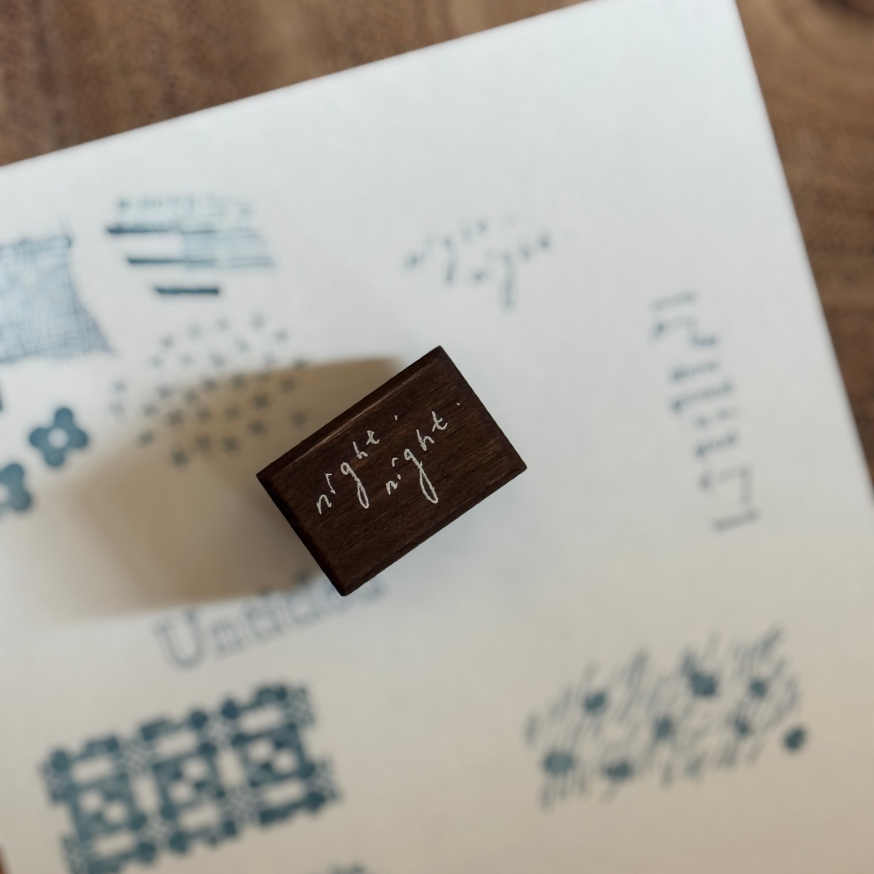 佚名 印章 公式通販】 氏名印 別製 (5×29mm) ヨコ【別注品】 | オーダーも