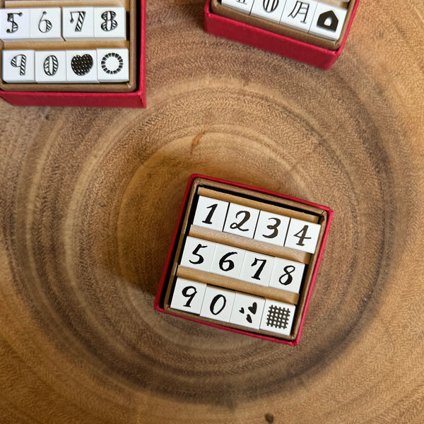 Petit Number Stamp Set | 迷你數字印章組