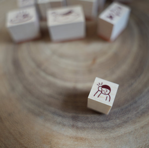 Littlelu Stamp, Mood